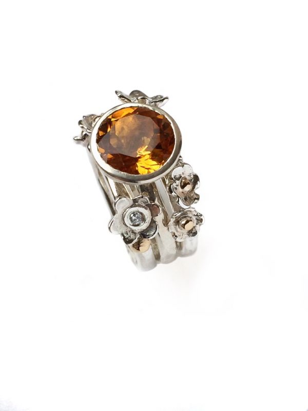 Citrine and diamond ring