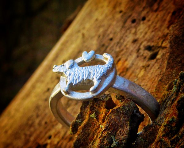 Handmade 925 silver dog and love heart ring.