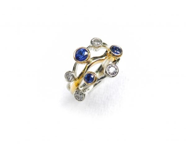 Diamond and sapphire gold ring